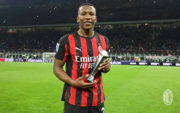 Pervis Estupinan Milan