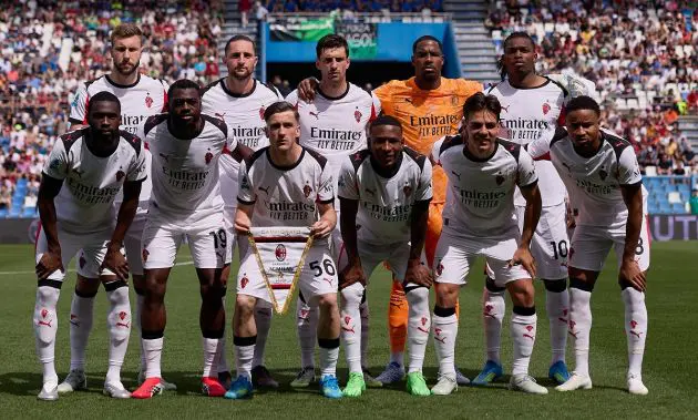 Milan players before Sassuolo away