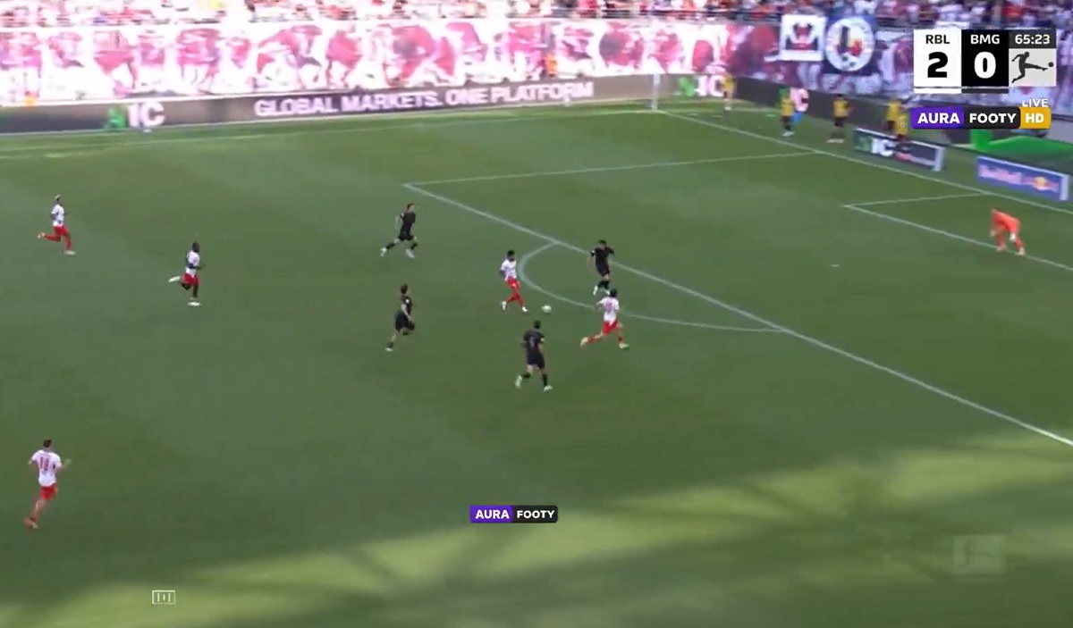 Nkunku assist Leipzig